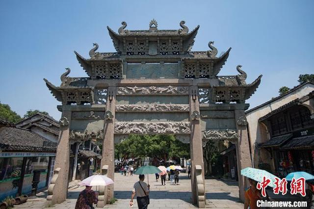 蓝色微笑方块选关版